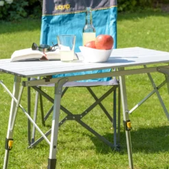 Uquip Campingtisch "Variety M" -Camping-Ausrüstung Verkaufsgeschäft 244112 Uquip VarietyM 14 1600px
