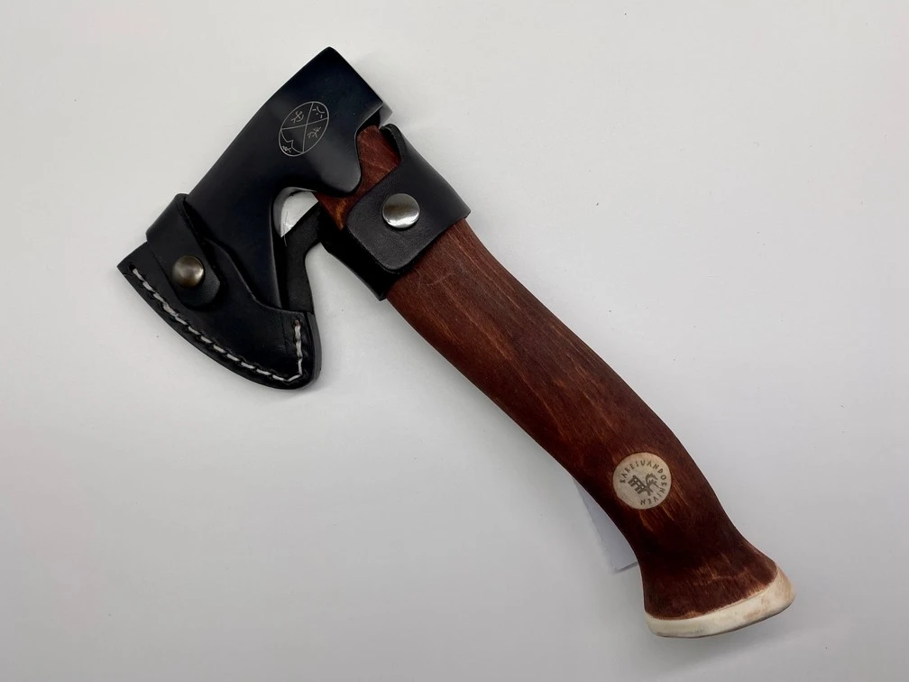 Karesuando "Skogsyxa Metsämis" 5 Karesuando "Skogsyxa Metsämis" – Bild 3